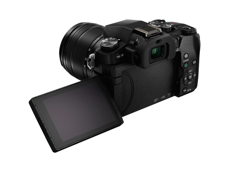 A cinematic camera for narrative photography.